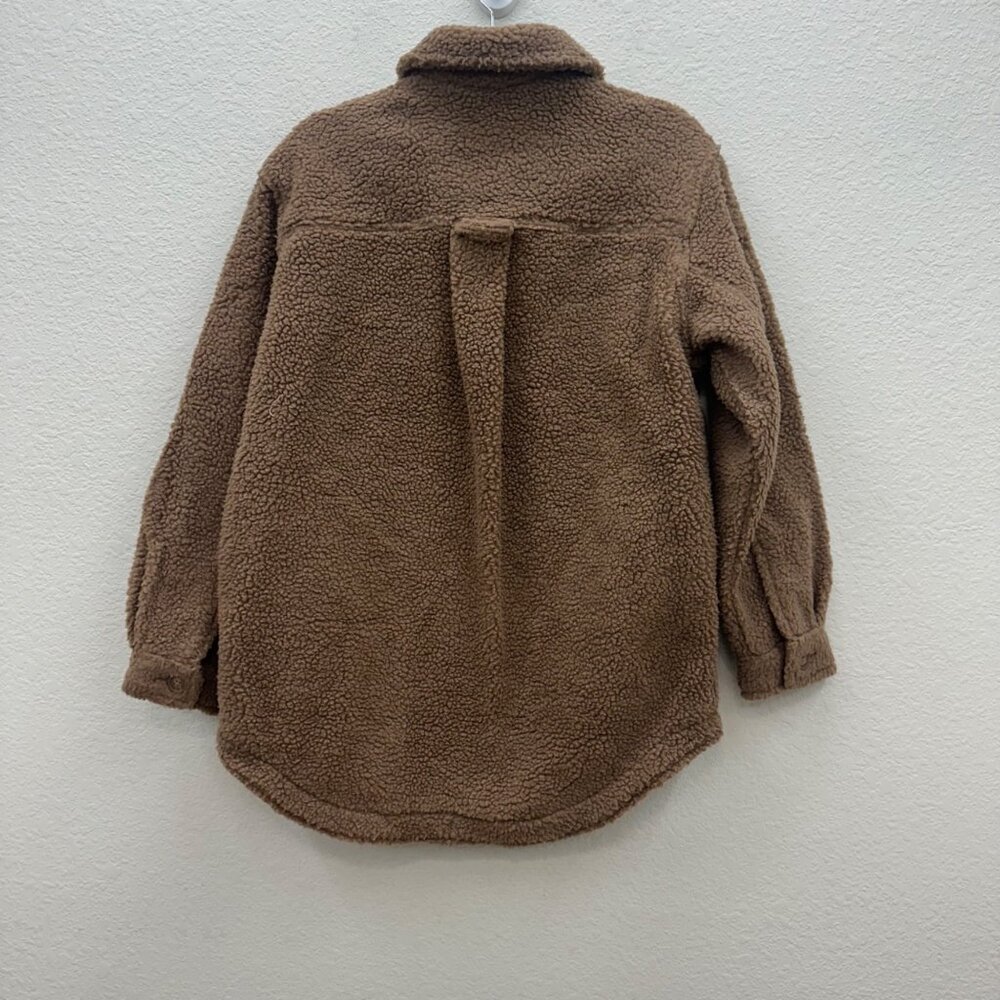 American Eagle Sherpa Button Up Shacket Shirt w Pockets Warm Winter Womans Small - Picture 2 of 10